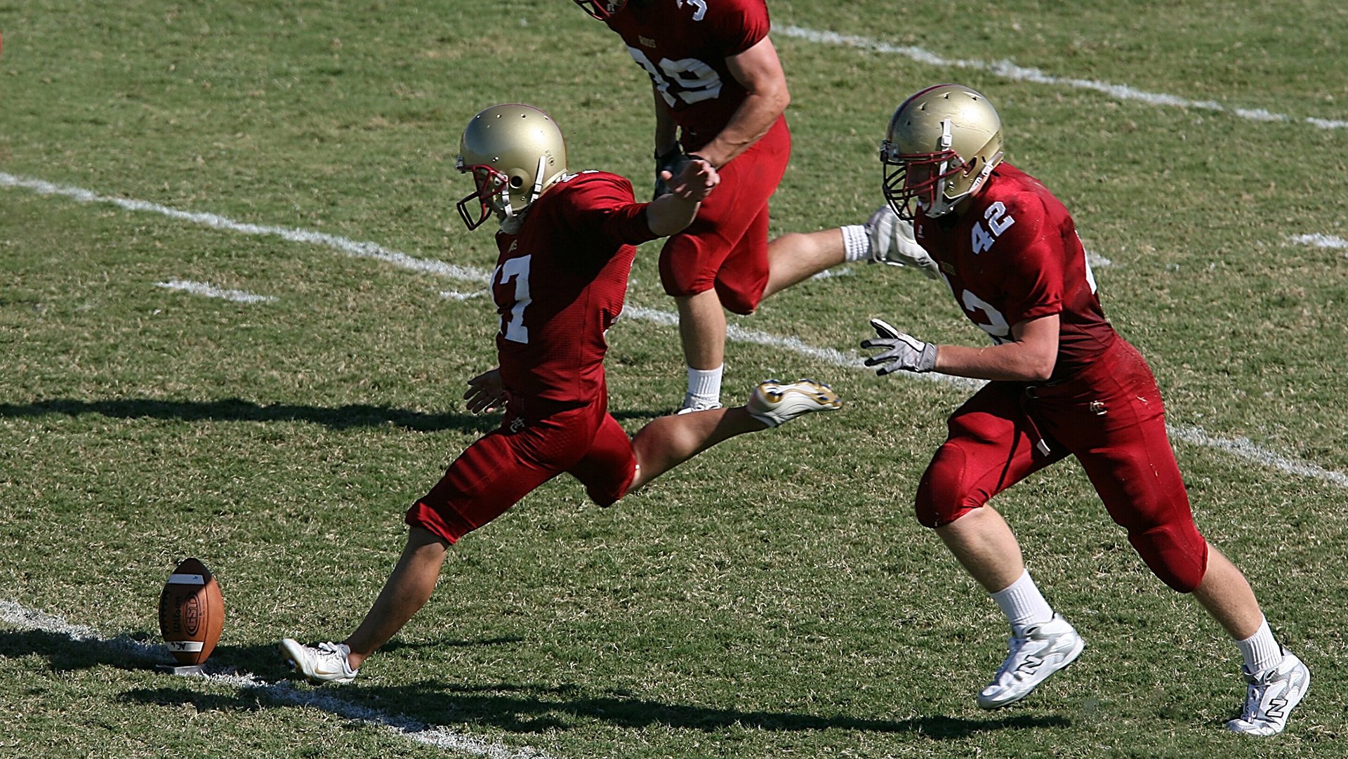 中国花样滑冰大奖赛青少年组，男单小将表演火热展现竞争力，花样滑冰大奖赛青年组分站